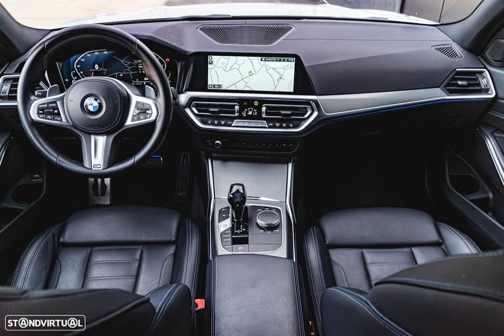 BMW 320 - 25
