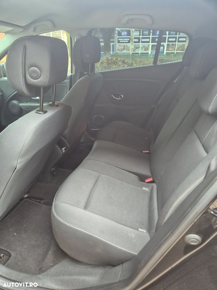 Renault Megane dCi 110 FAP Expression - 8