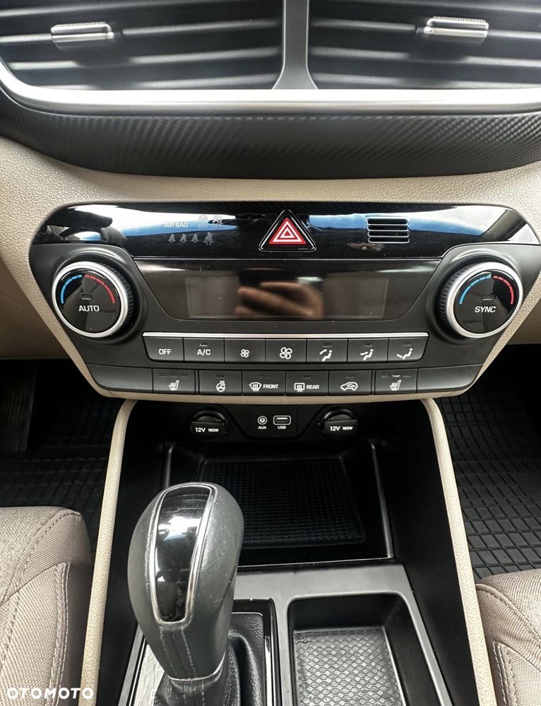 Hyundai Tucson 1.6 CRDi Premium 2WD DCT - 19