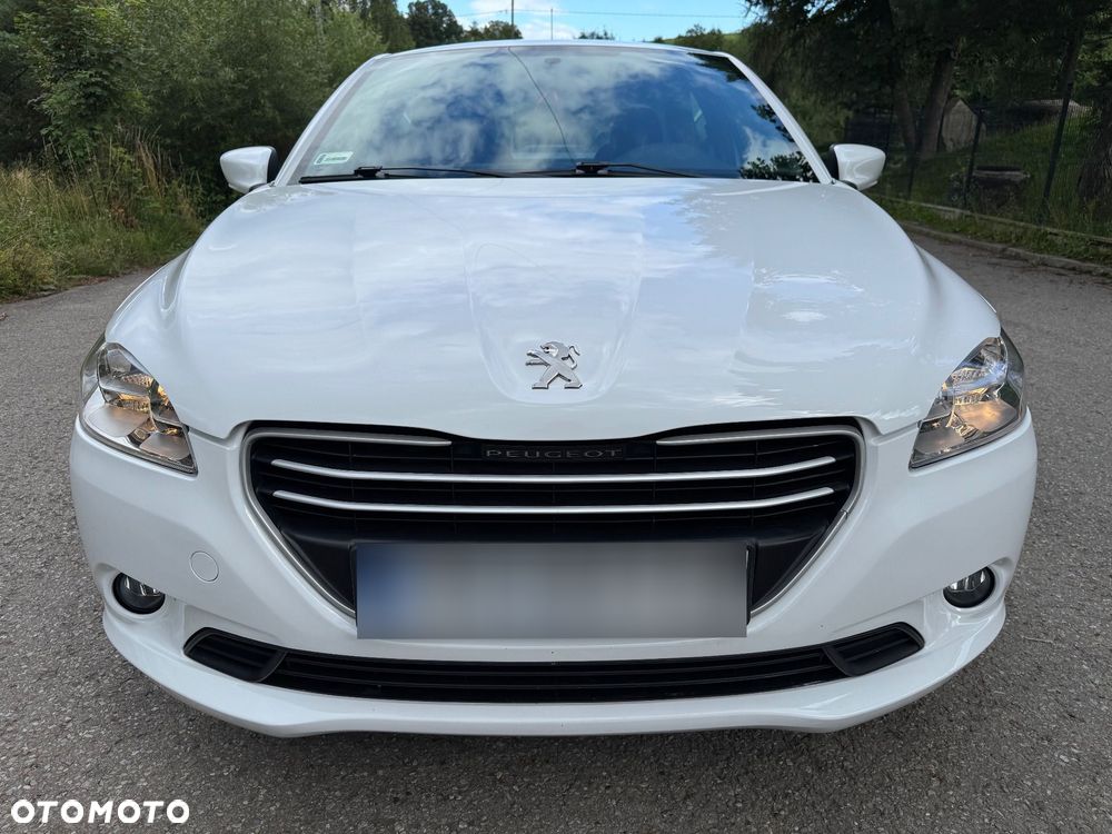 Peugeot 301 1.2 Pure Tech Active - 5