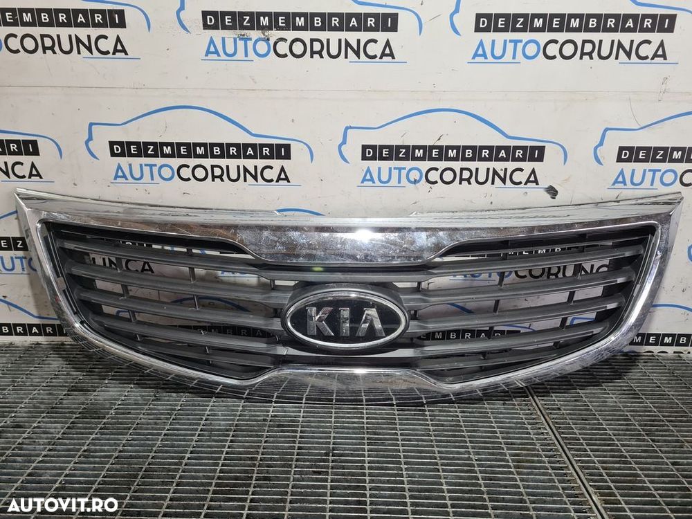 Grila fata Kia Sportage III 2010 - 2016 (987) CROM RUPT GRILA CRĂPATĂ ȘI LIPSEȘTE O ... - 1