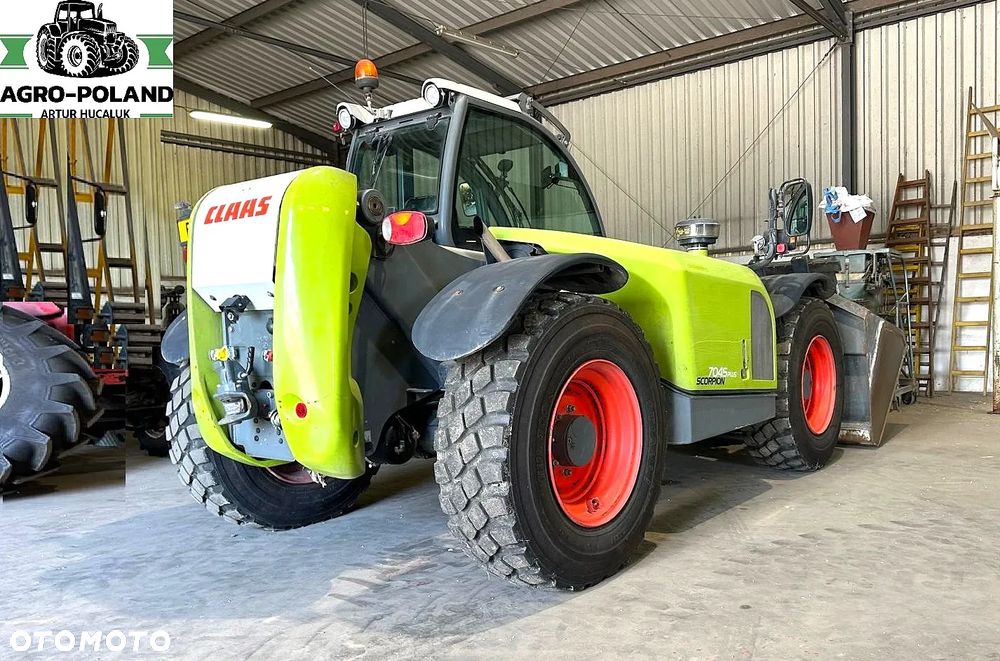 Claas SCORPION 7045 PLUS - 2013 ROK - ŁYŻKA - WIDŁY - 3