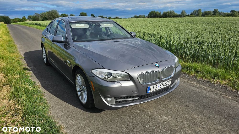 BMW Seria 5 535i xDrive Sport-Aut Luxury Line - 3