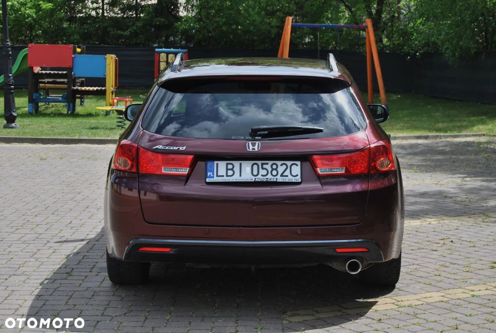 Honda Accord 2.0 Elegance Advantage - 20