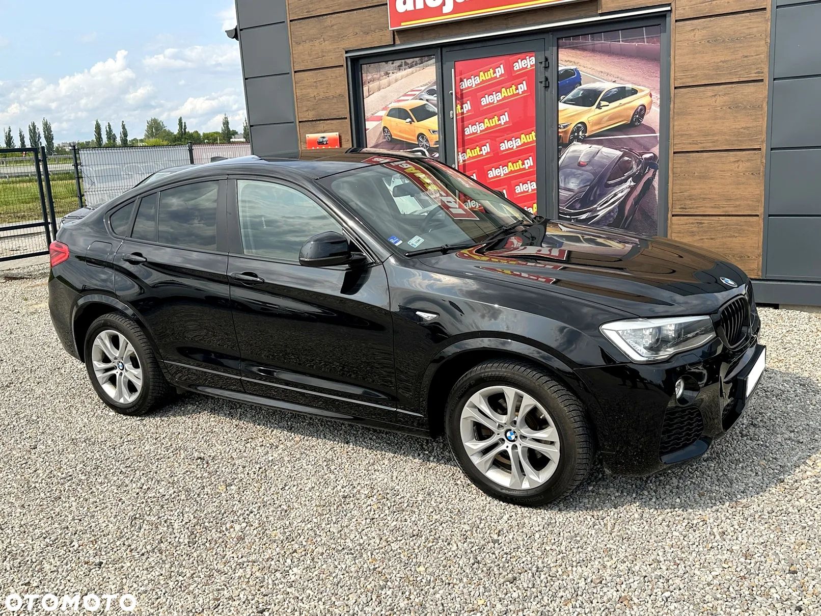 BMW X4 xDrive28i - 1