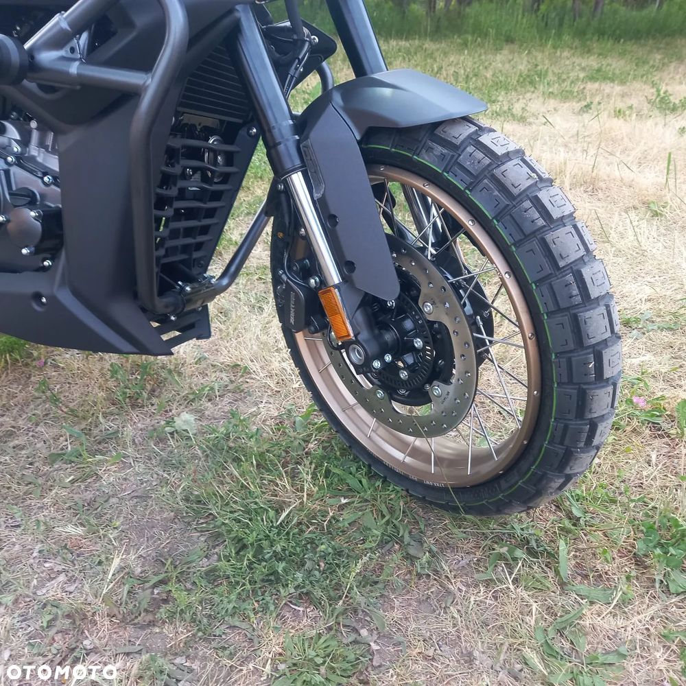 Zontes 125 G1 Spoke - 9