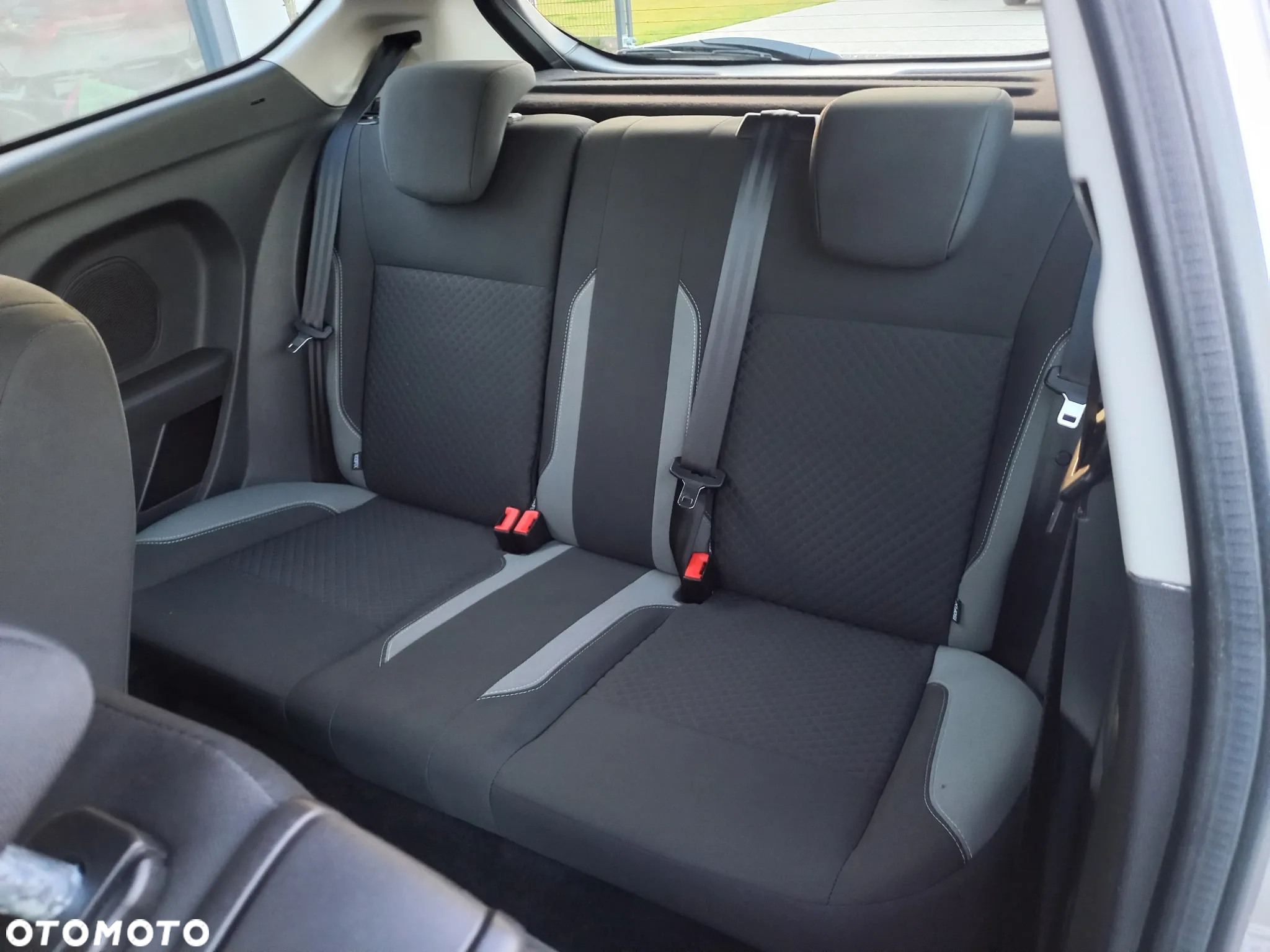 Ford Fiesta 1.0 Ambiente - 14