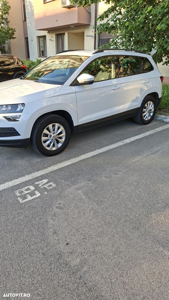Skoda Karoq 2.0 TDI SCR 4x4 DSG Sportline - 3