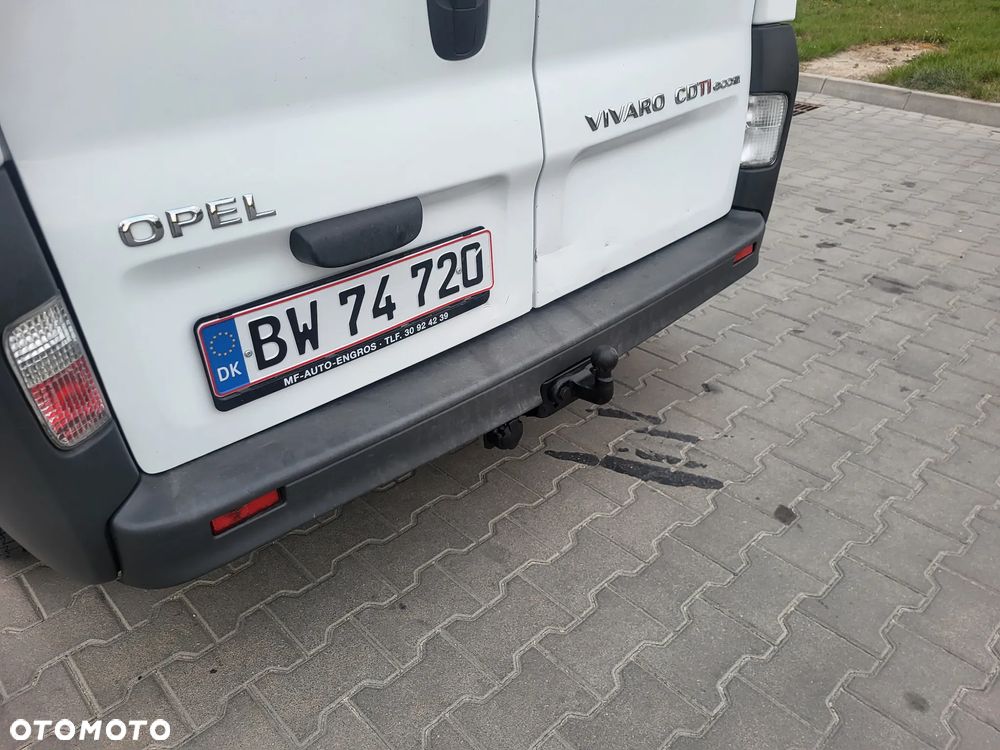 Opel Vivaro - 10