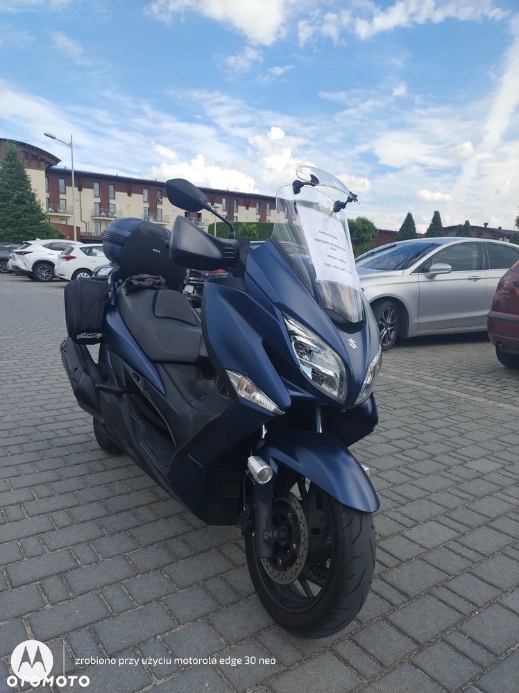 Suzuki Burgman - 13