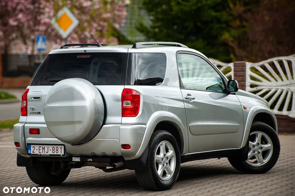 Toyota RAV4 2.0 VVT-i Sol - 31