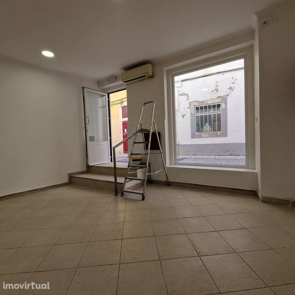 Loja na Baixa de Setúbal com possibilidade de AL - Grande imagem: 5/27