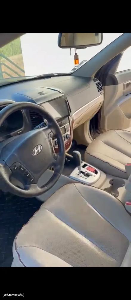Hyundai Santa Fe - 6