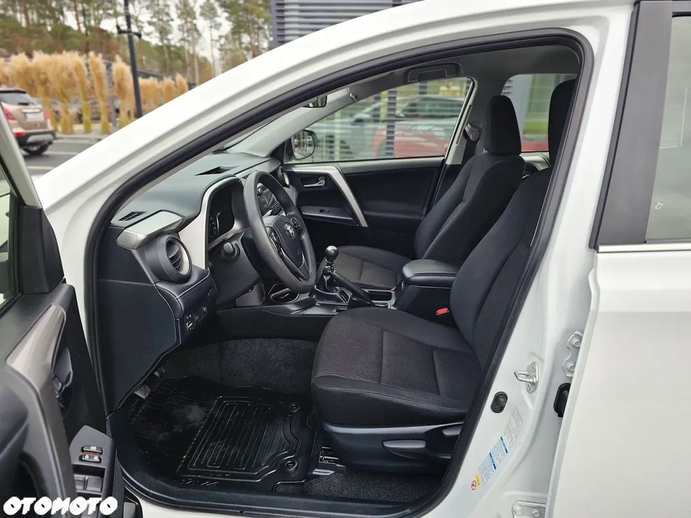 Toyota RAV4 2.0 Silver 4x4 - 14