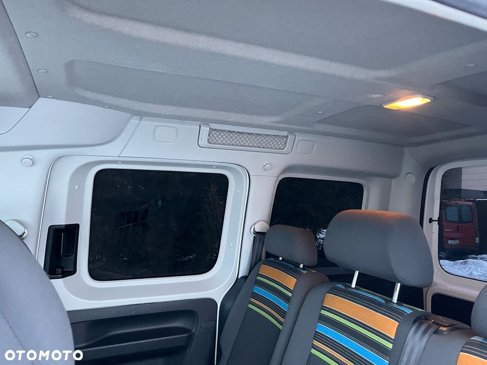 Volkswagen Caddy - 17