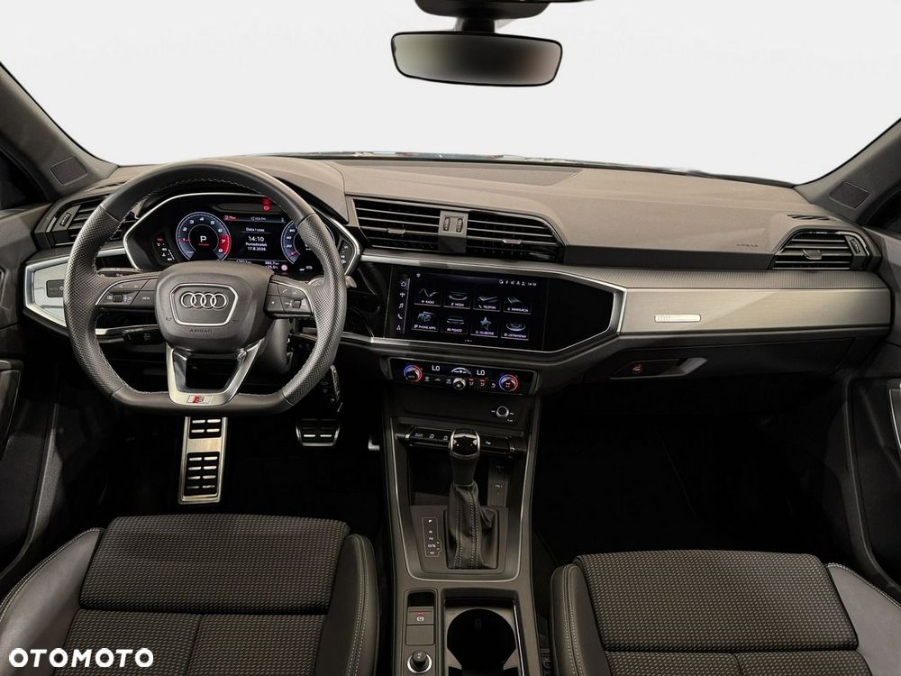 Audi Q3 Sportback - 13