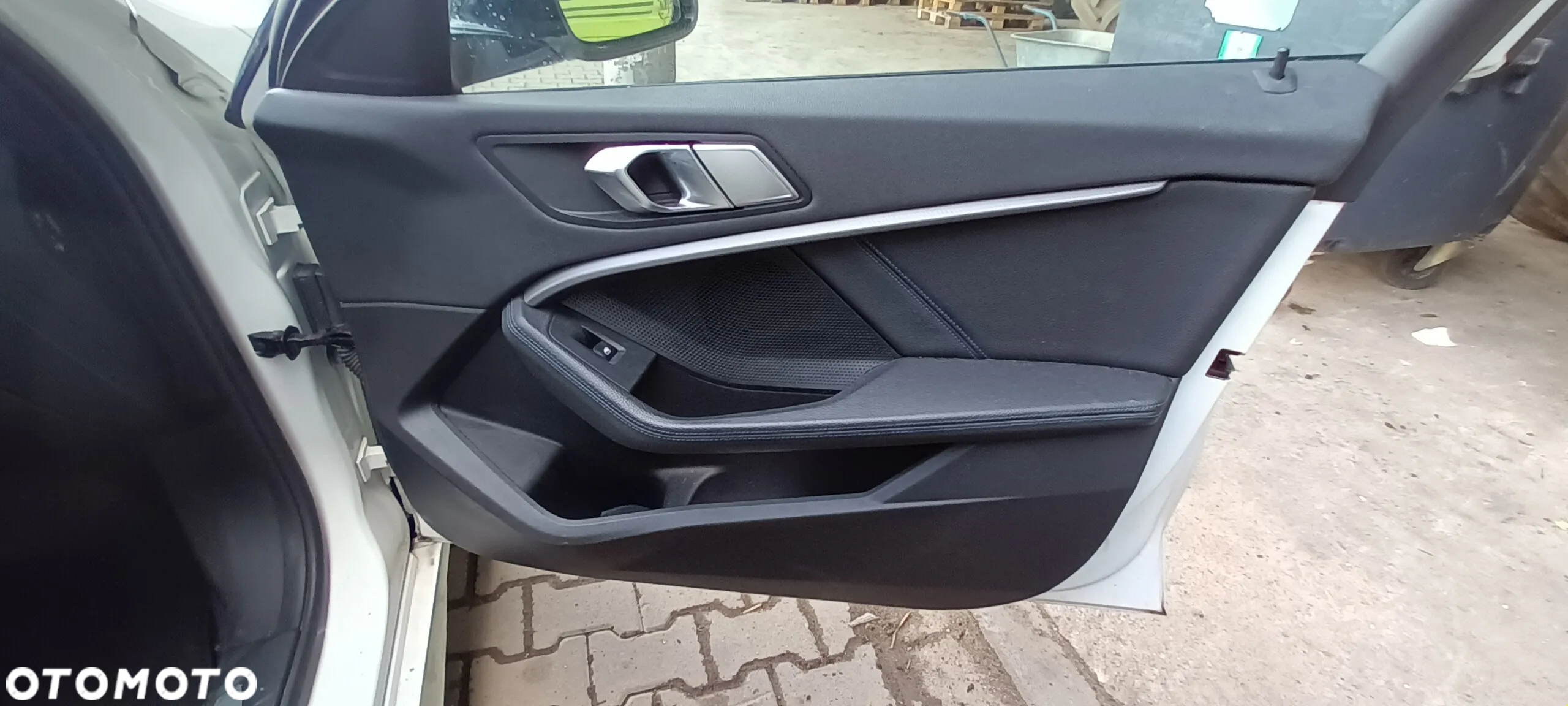 BMW Seria 1 116i M Sport - 31