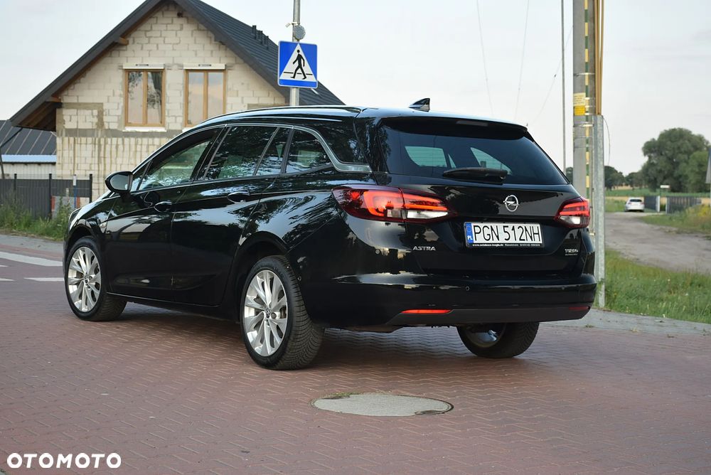 Opel Astra 1.4 Turbo Innovation - 4