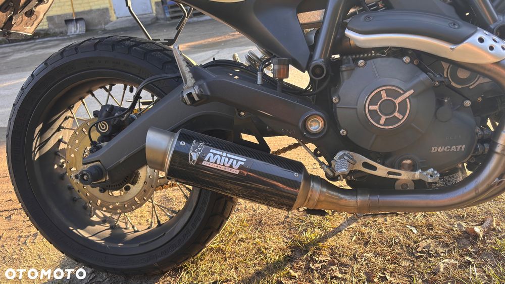 Ducati Scrambler - 8