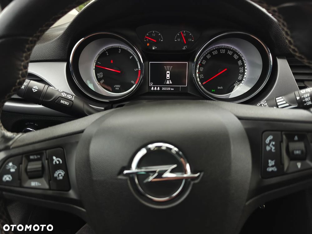 Opel Astra 1.6 CDTI DPF ecoFLEX TourerStart/Stop Exklusiv - 10