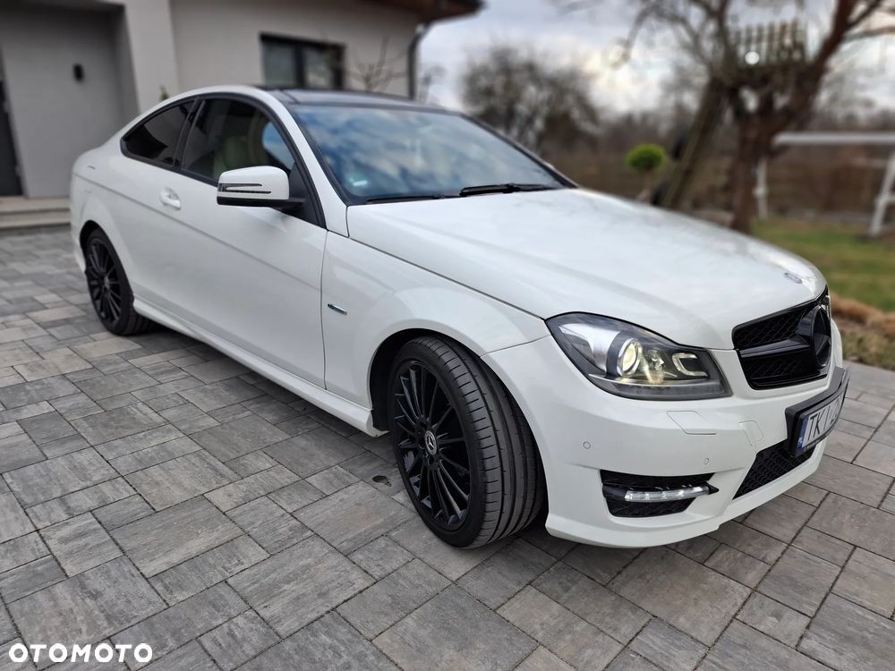 Mercedes-Benz Klasa C 350 BlueEFFICIENCY 7G-TRONIC Edition 1 - 9