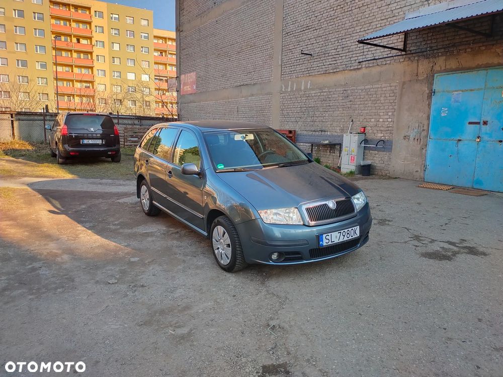 Skoda Fabia 1.4 16V Fresh - 2