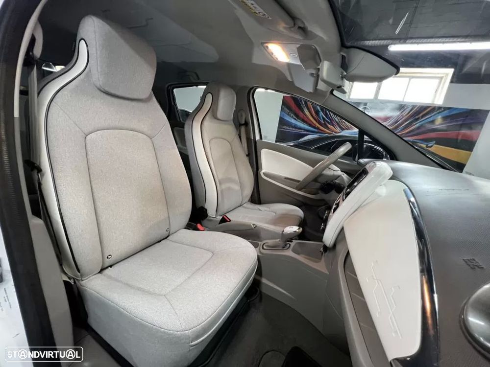 Renault Zoe (c/ Bateria) 41 kwh Intens - 5
