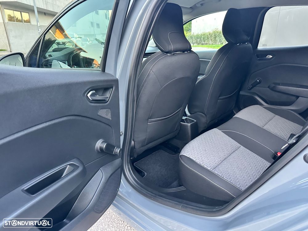 Renault Clio 1.0 TCe Limited Bi-Fuel - 37