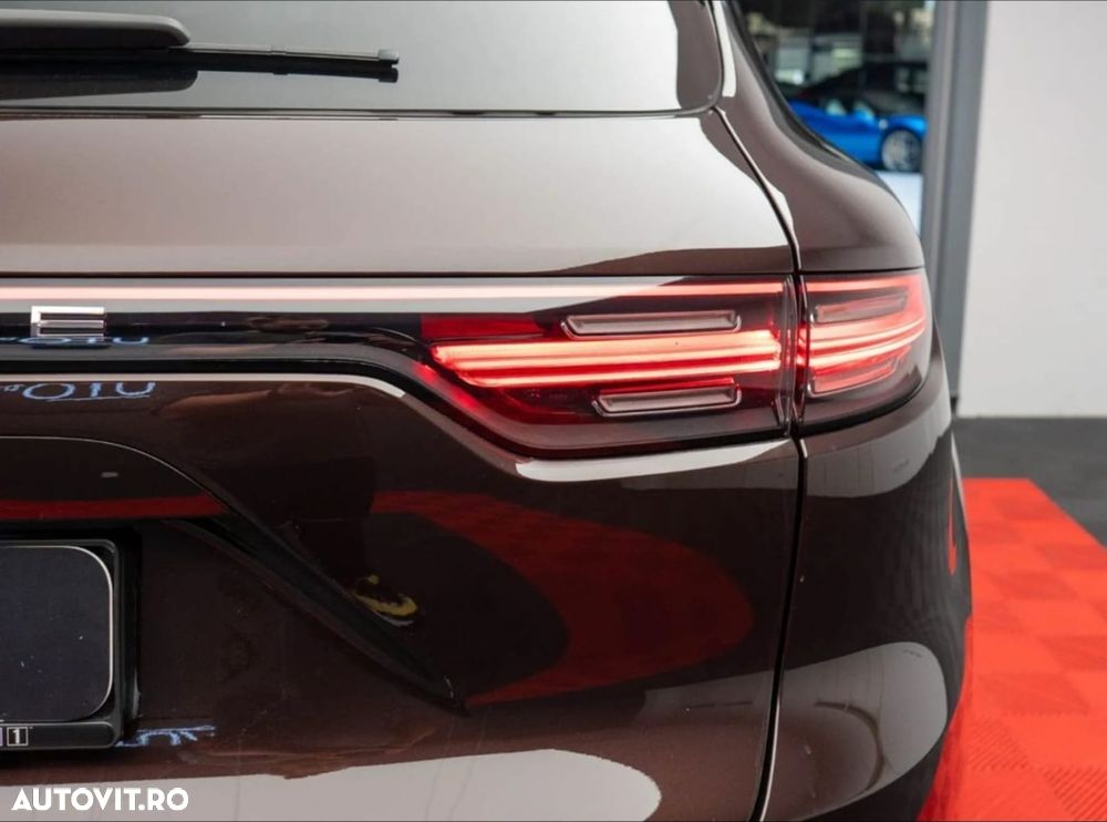 Porsche Cayenne S - 3