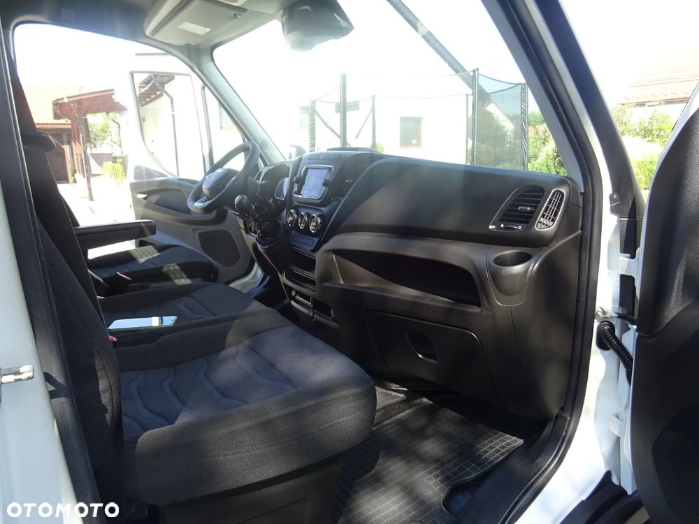 Iveco 35C16 WYWROTKA ORYGINAŁ 3,0 HPi KLIMA HAK WZMOCNIONE RESORY - 23