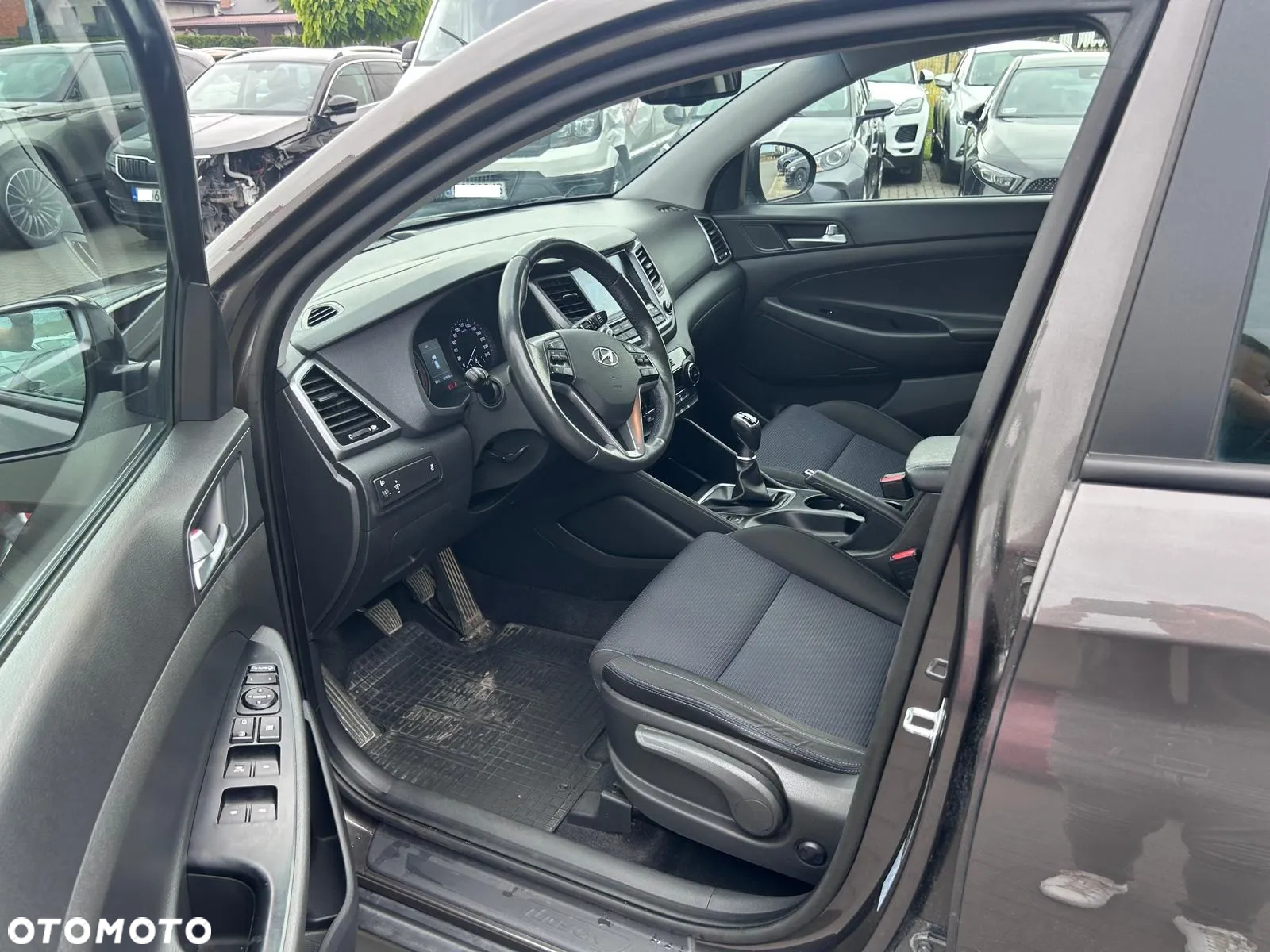Hyundai Tucson 1.6 GDI BlueDrive Comfort 2WD - 9