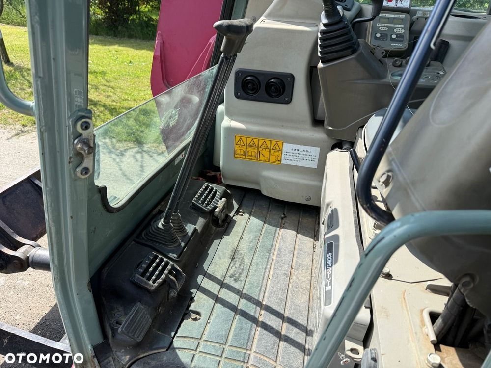 Yanmar B6-6A - 10