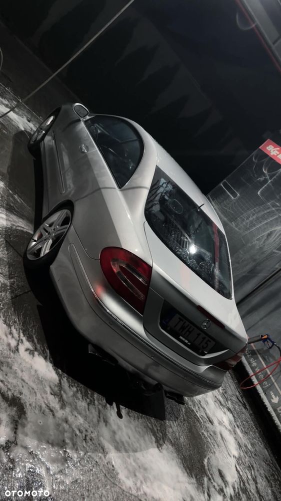 Mercedes-Benz CLK 320 Avantgarde - 3