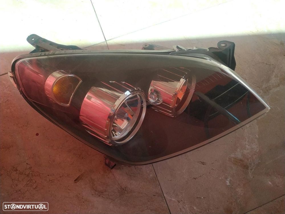 FAROL DIREITO OPEL ASTRA H GTC 2007 - - 2