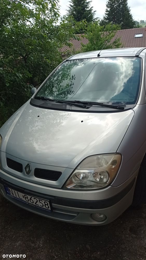 Renault Scenic - 1