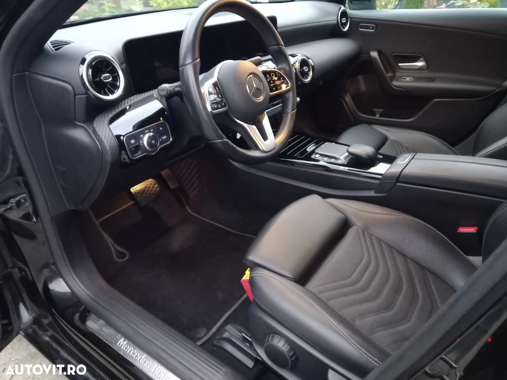 Mercedes-Benz A - 17