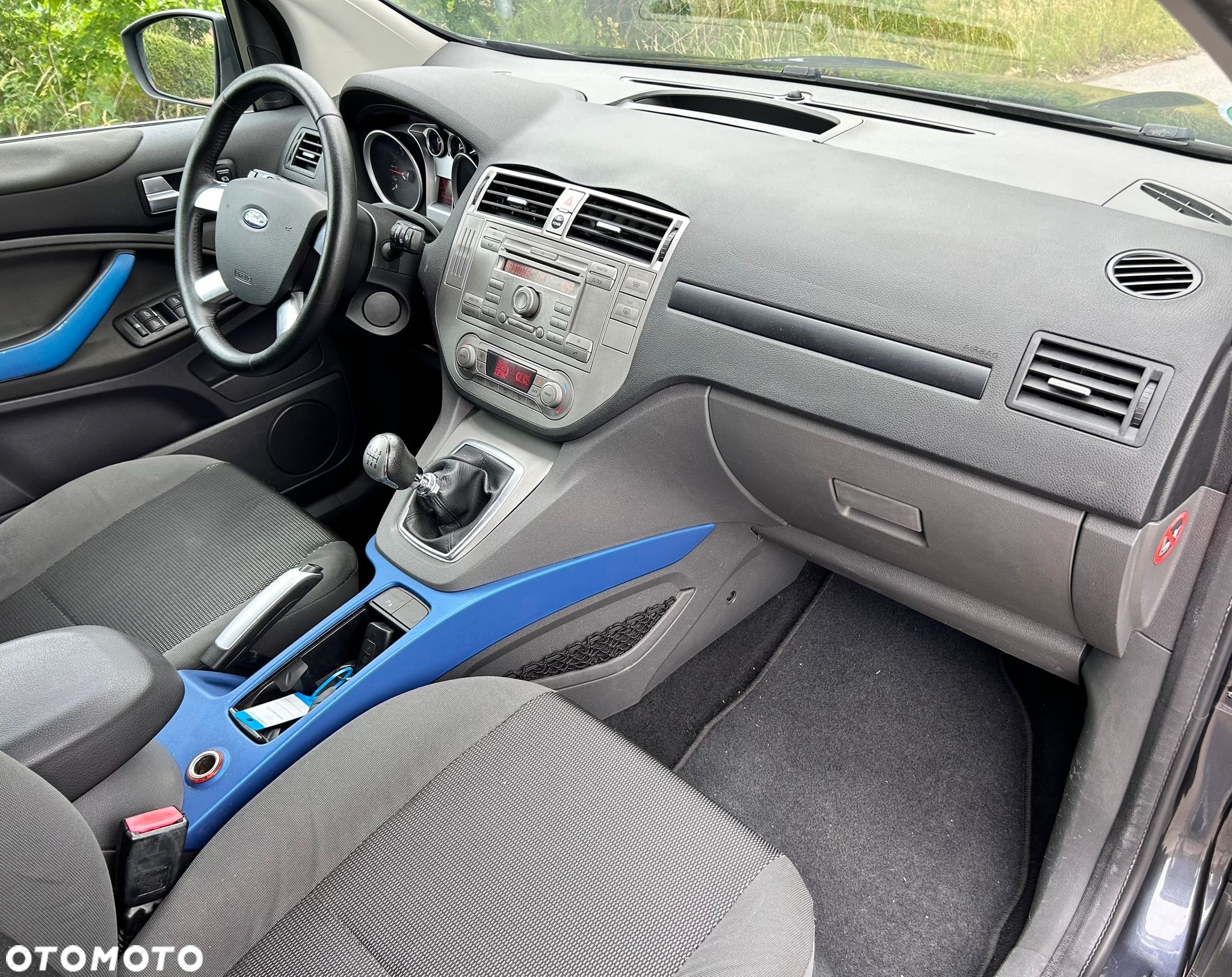 Ford Kuga 2.0 TDCi 2x4 Titanium - 21
