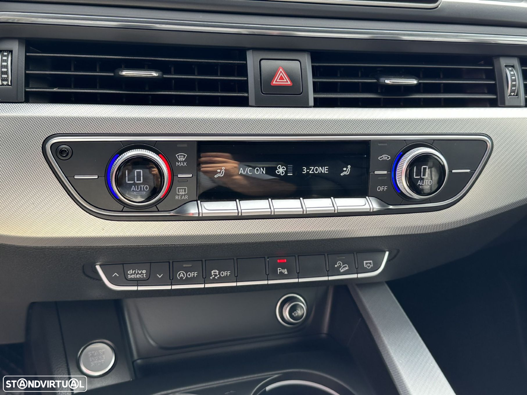 Audi A4 Allroad 2.0 TDi quattro S tronic - 16