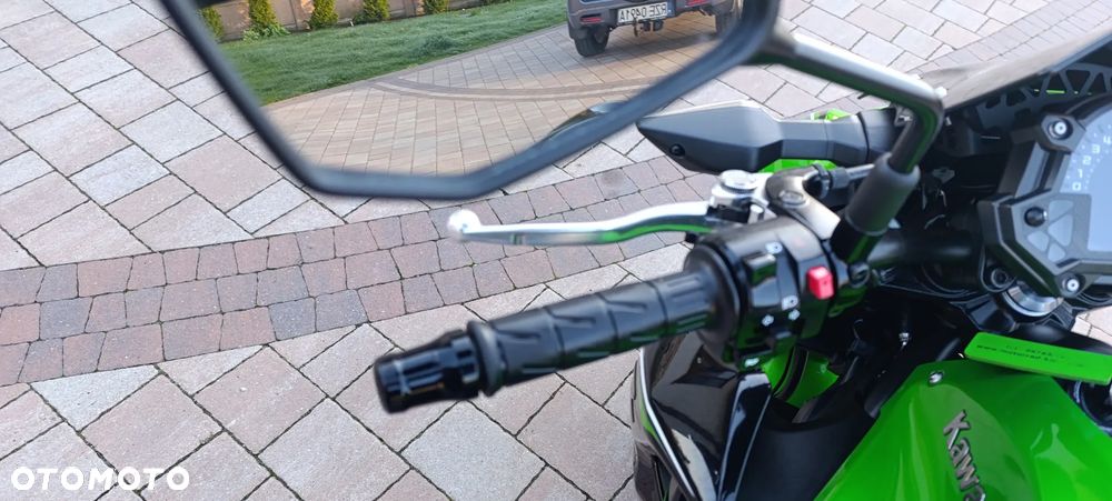 Kawasaki Z 900 - 12
