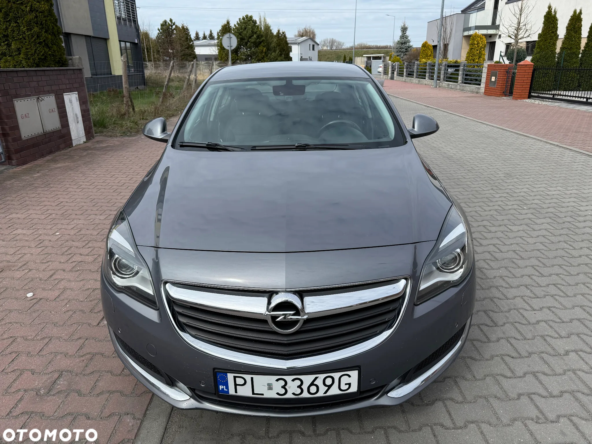 Opel Insignia - 16