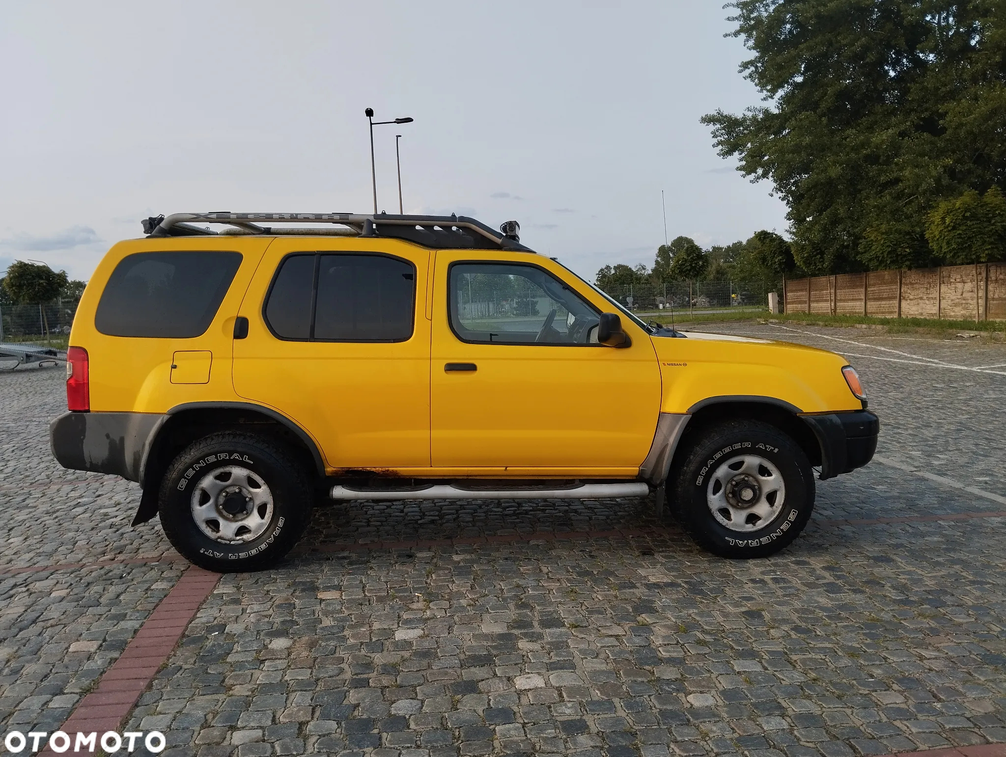 Nissan Pathfinder 3.3 V6 - 15