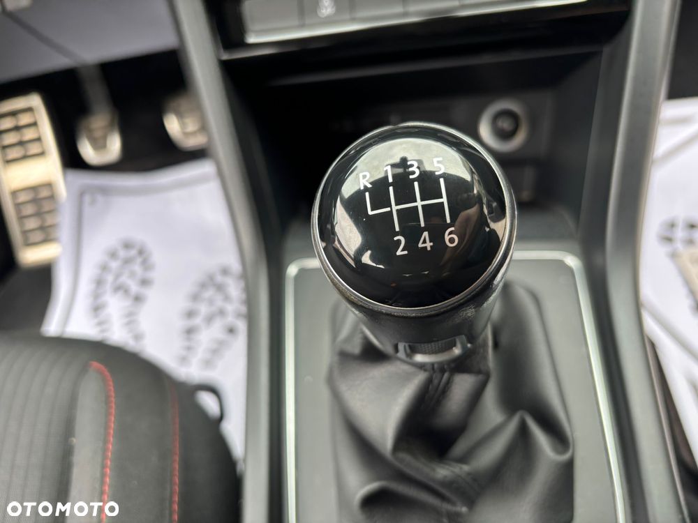 Volkswagen CADDY - 10