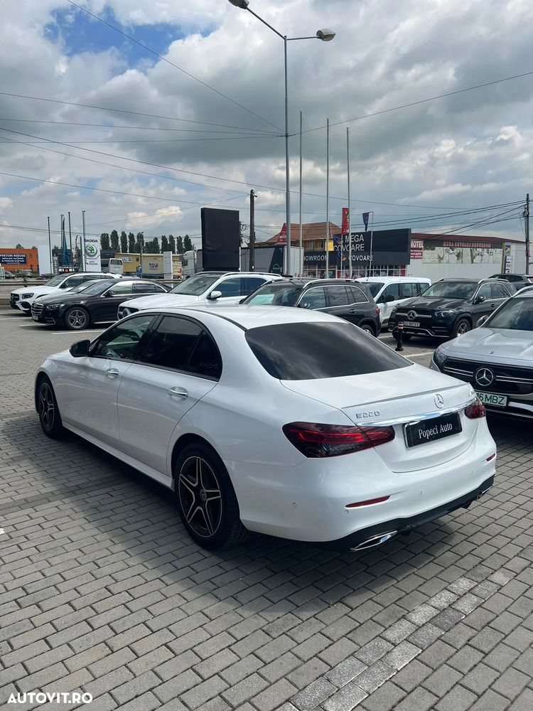 Mercedes-Benz E 220 d 9G-TRONIC AMG Line - 4