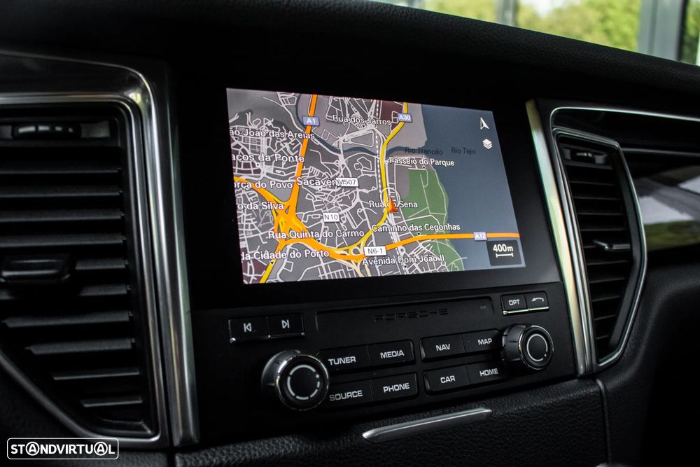 Porsche Macan S - 43