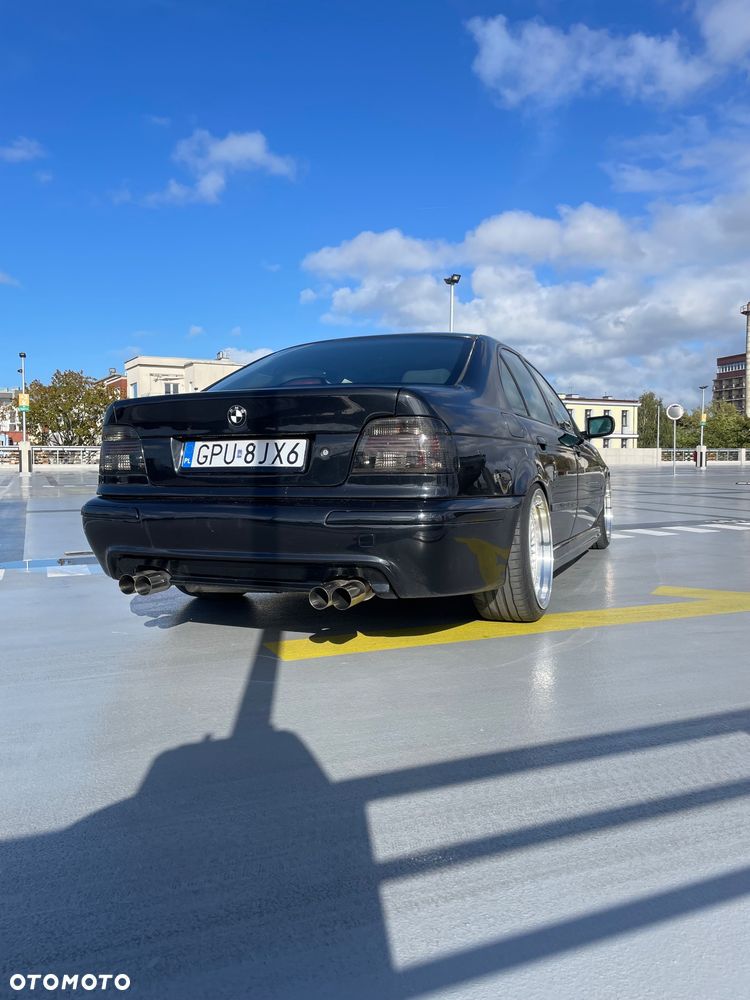 BMW Seria 5 - 12