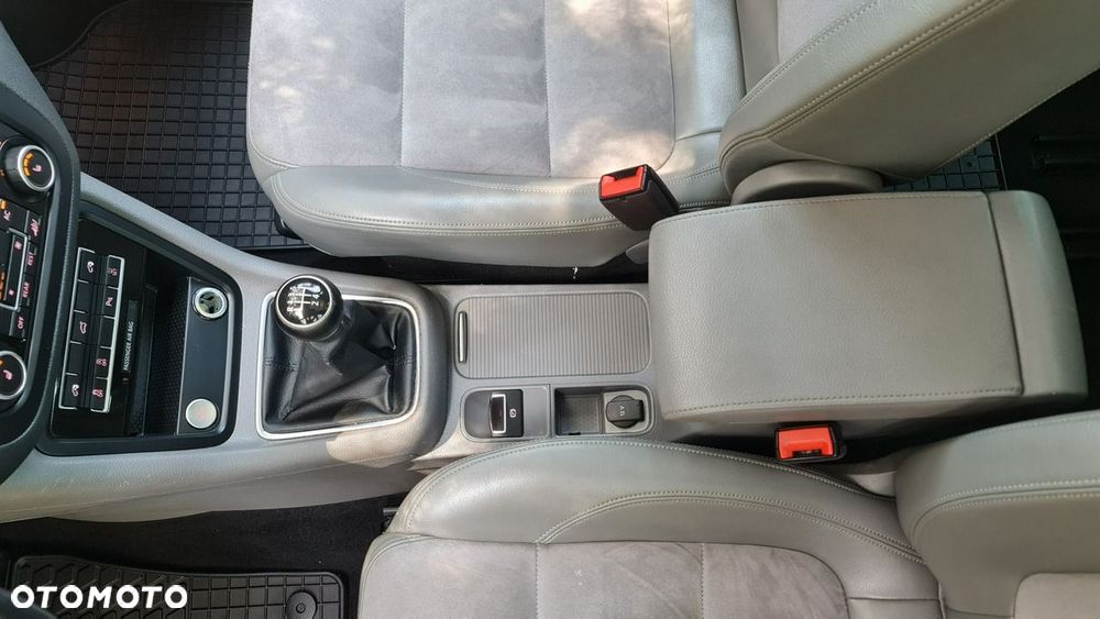 Volkswagen Sharan 2.0 TDI Highline - 27