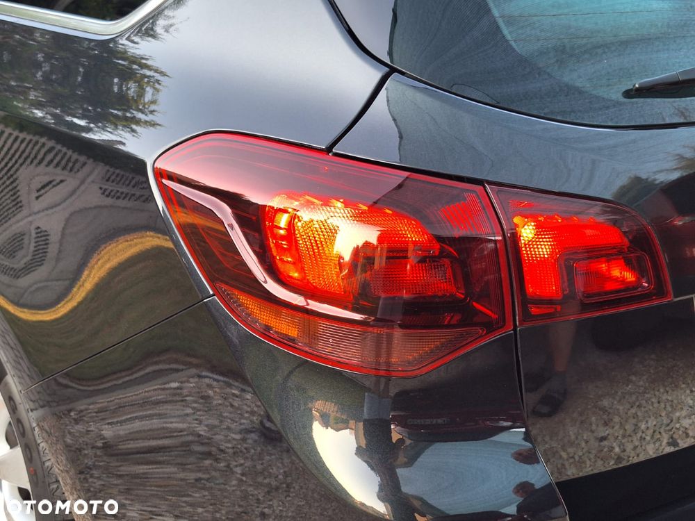 Opel Astra 1.4 Turbo Active - 29