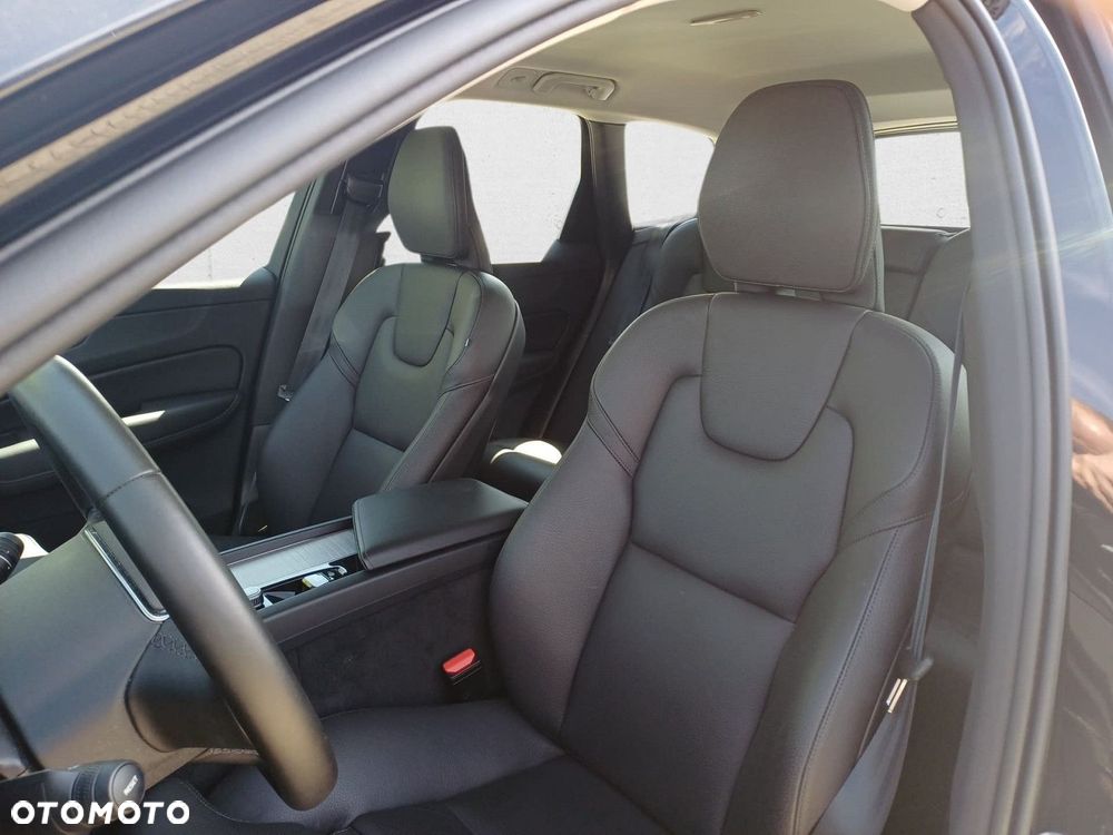 Volvo XC 60 - 12