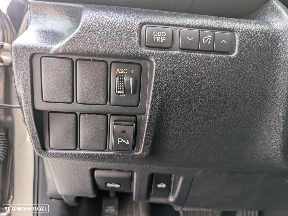 Lexus IS 300H Pack Executive - 7