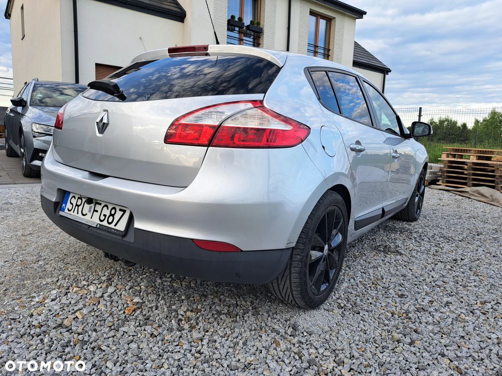 Renault Megane 1.6 16V Authentique - 5